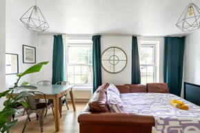 Quaint Apartment Near Tower-London Bridge and Big Ben